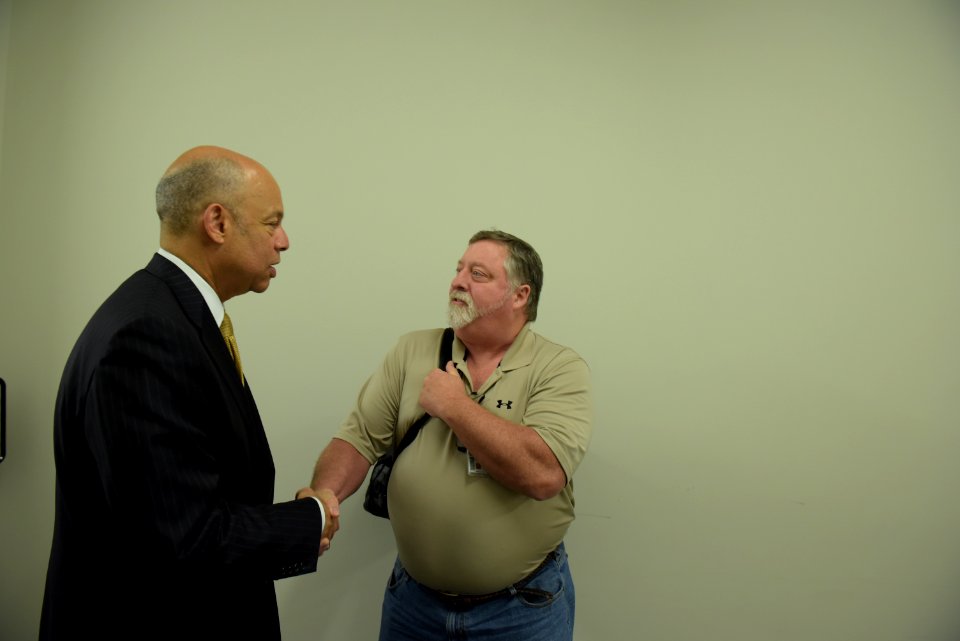 Secretary Johnson meets with USCG Headquarters Employees (26005824946)