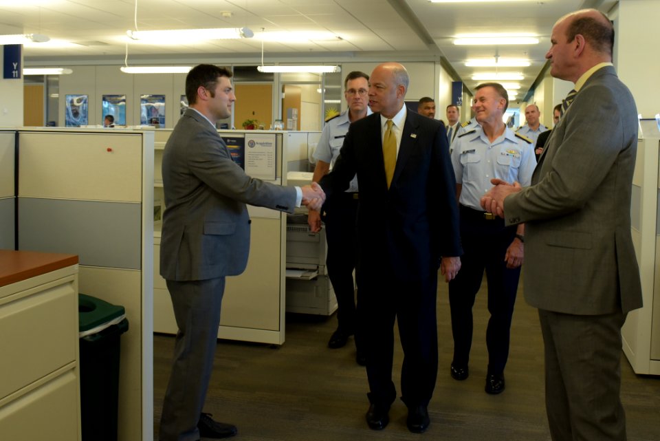 Secretary Johnson meets with USCG Headquarters Employees (26031672845)
