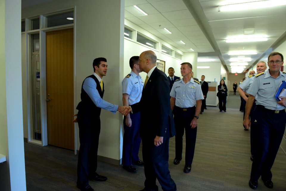 Secretary Johnson meets with USCG Headquarters Employees (26031821715)
