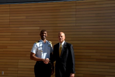 Secretary Johnson meets with USCG Headquarters Employees (26031909655)