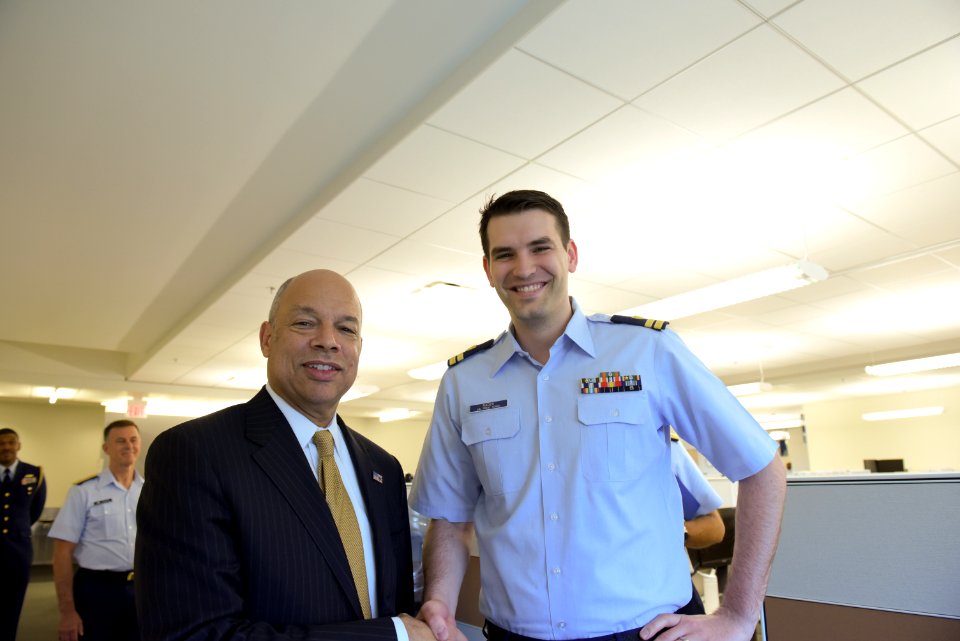 Secretary Johnson meets with USCG Headquarters Employees (26005834526)