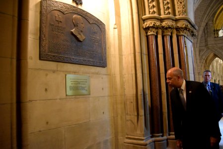Secretary Johnson Travels to Canada (30119409823)