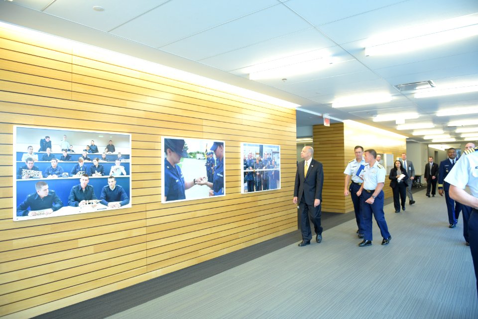 Secretary Johnson meets with USCG Headquarters Employees (26005784936)