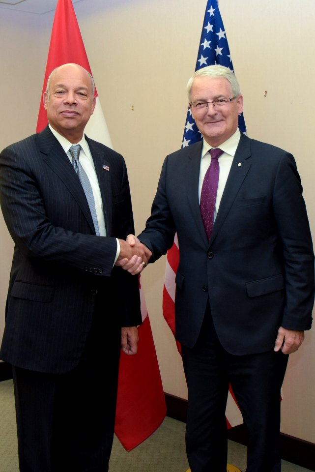 Secretary Johnson Travels to Canada (30755030555)