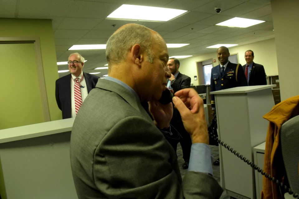 Secretary Johnson Visits with FEMA Employees (26333837372)