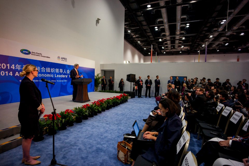 Secretary Kerry Addresses the Media in Beijing - Flickr - East Asia and Pacific Media Hub (3)