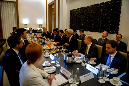 Secretary Kerry at Trilateral Meeting with Japanese and ROK Foreign Ministers - Flickr - East Asia and Pacific Media Hub (1) photo
