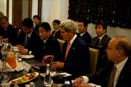 Secretary Kerry at Trilateral Meeting with Japanese and ROK Foreign Ministers - Flickr - East Asia and Pacific Media Hub photo