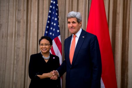Secretary Kerry Meets Indonesia’s Foreign Minister Retno Marsudi - Flickr - East Asia and Pacific Media Hub