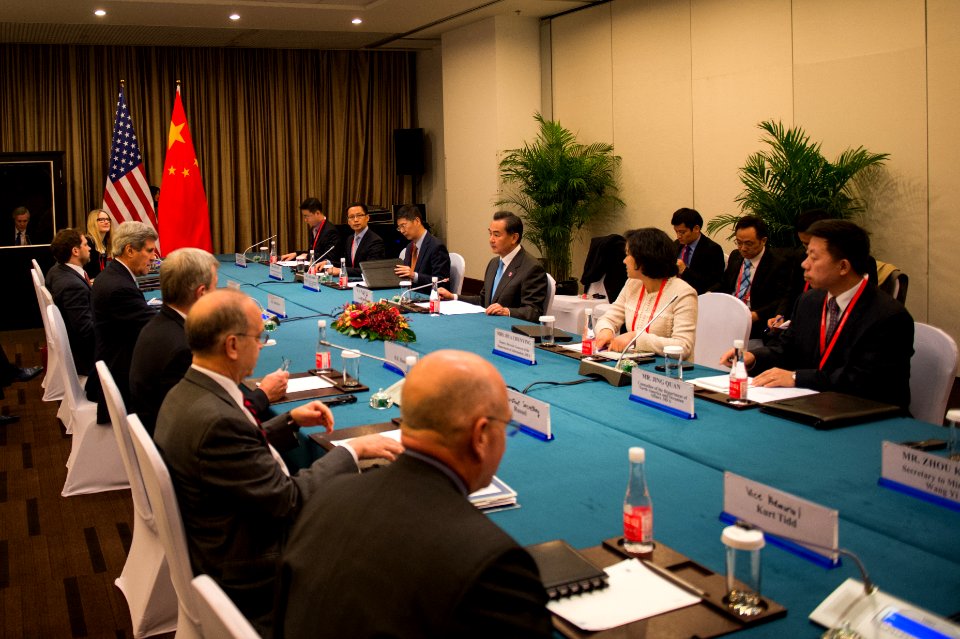 Secretary Kerry Meets China’s Foreign Minister Wang Yi - Flickr - East Asia and Pacific Media Hub