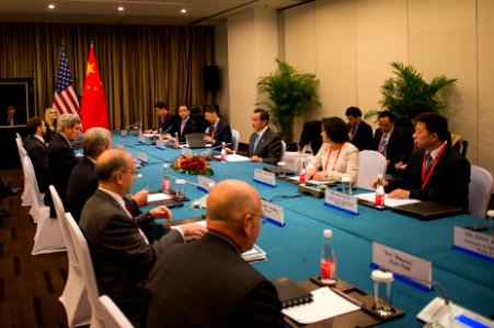 Secretary Kerry Meets China’s Foreign Minister Wang Yi - Flickr - East Asia and Pacific Media Hub