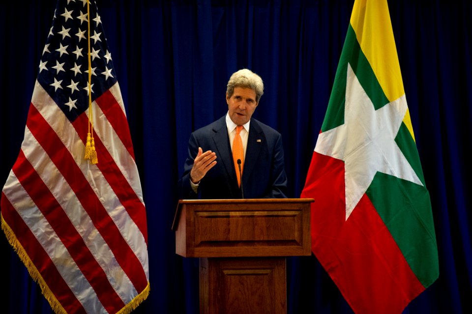 Secretary Kerry's Press Availability in Burma - Flickr - East Asia and Pacific Media Hub (2)