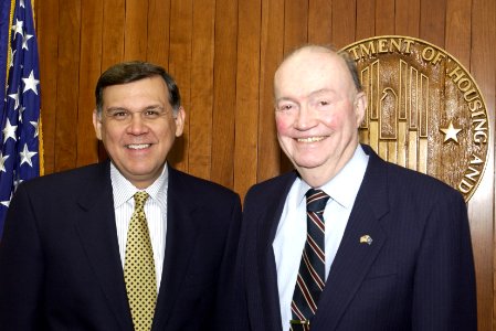 Secretary Mel Martinez with David Abshire 207-DP-8596-Adshire0219