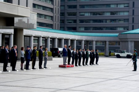 Secretary of Defense Hagel at Honor Cordon in Tokyo - Flickr - East Asia and Pacific Media Hub (2)