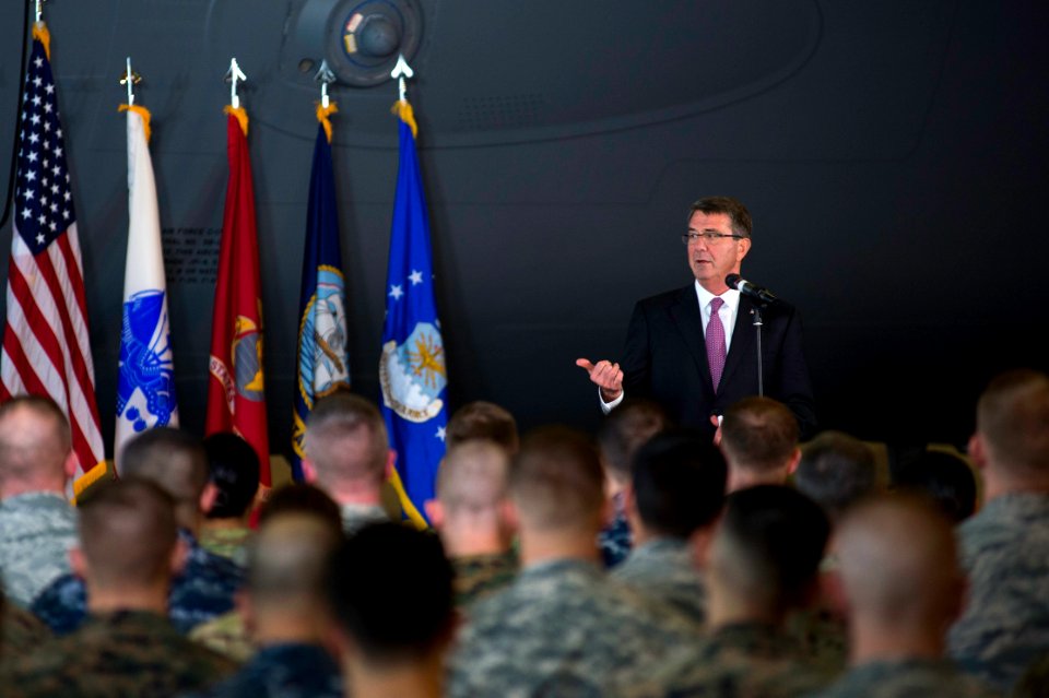 Secretary of defense visits JBLM 160304-N-JY507-084