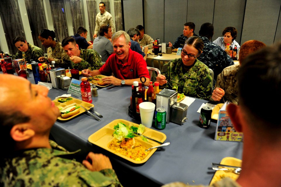 Secretary of the Navy visits Djibouti 140731-N-RY232-504