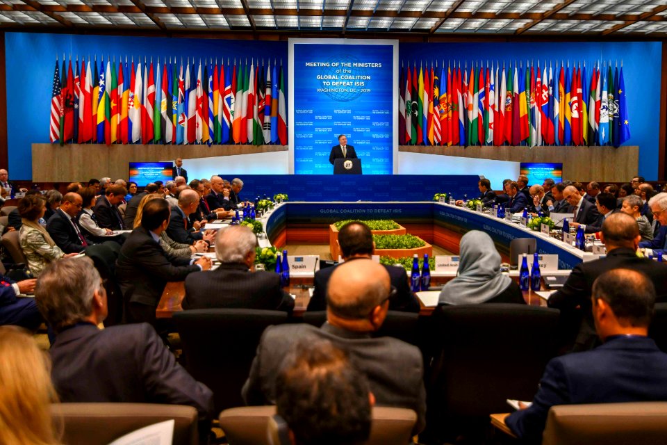 Secretary Pompeo Delivers Opening Remarks at the Meeting of Ministers of the Global Coalition to Defeat ISIS - 33131203898