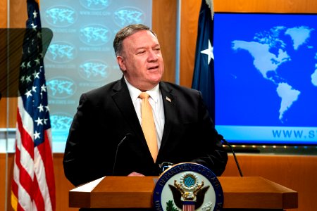 Secretary Pompeo Delivers Remarks to the Media (49720376233)