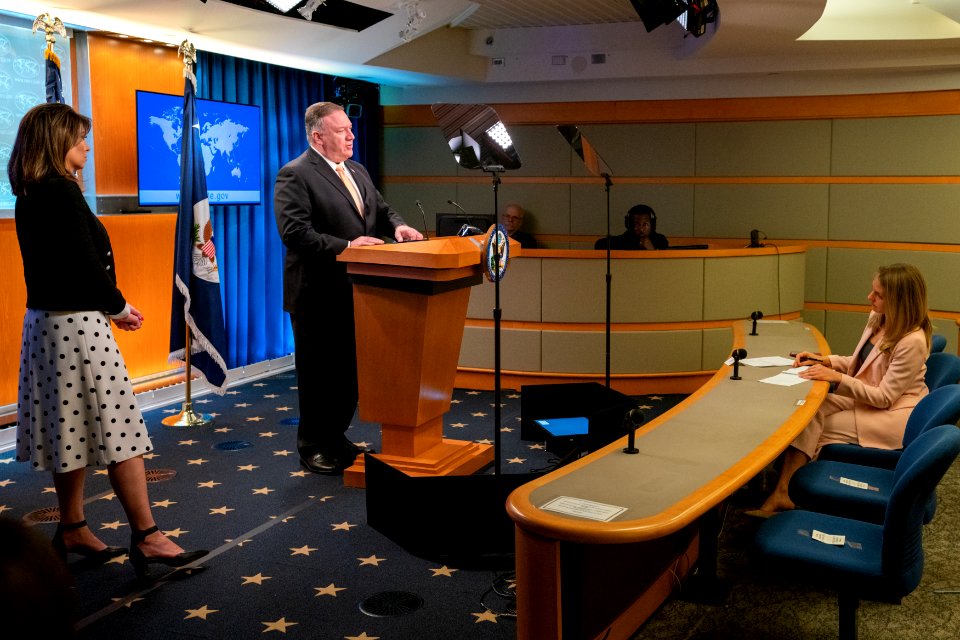 Secretary Pompeo Delivers Remarks to the Media (49721229287)