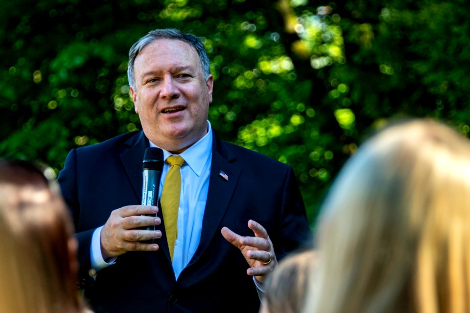 Secretary Pompeo Meets with Employees and Families of U.S. Embassy Bern - 47978698092