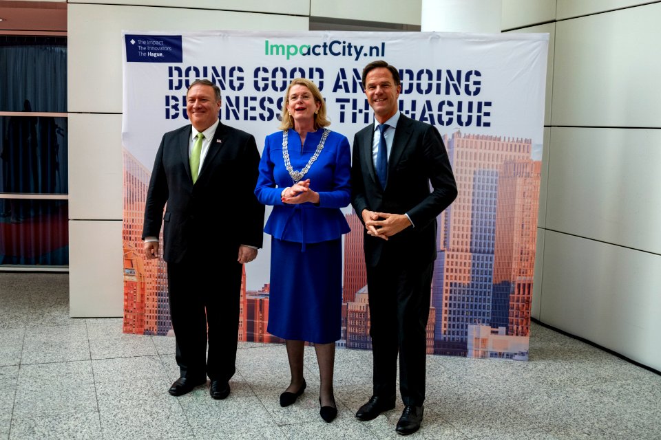 Secretary Pompeo Poses for a Photo With Mayor Krikke and Dutch Prime Minister Rutte