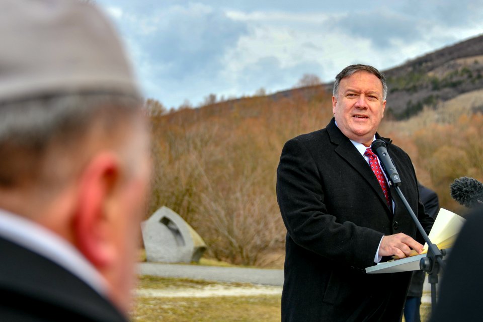 Secretary Pompeo Visits Gate of Freedom Memorial in Bratislava - 46156671105
