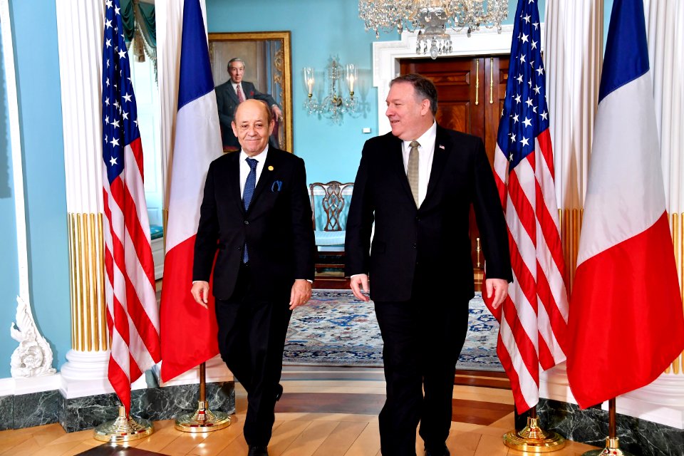 Secretary Pompeo Welcomes French Foreign Minister Le Drian to Washington - 40043250143