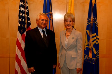 Secretary Sebelius and EU commissioner Olli Rehn