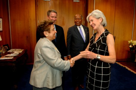 Secretary Sebelius greets former HHS Secretary Donna Shalala, former Senate Majority Leader Bill Frist, and former HHS Secretary Louis Sullivan prior to a bipartisan health reform implementation meeting in Washington, D.C.