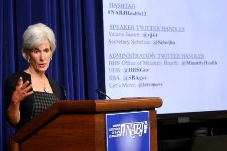 Secretary Sebelius Speaks to the National Association of Black Journalists (Pic 5)