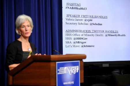 Secretary Sebelius Speaks to the National Association of Black Journalists (Pic 3)