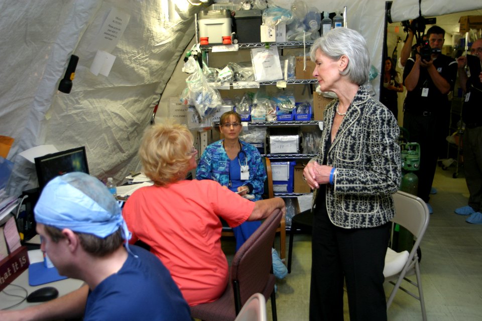 Secretary Sebelius talks to nurses at the St. John's mobile medical unit erected in Joplin, Missouri after a May 22 tornado destroyed the hospital