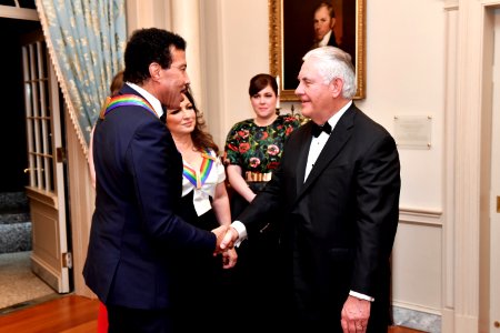 Secretary Tillerson Chats With Lionel Ritchie at the Kennedy Center Honors Dinner