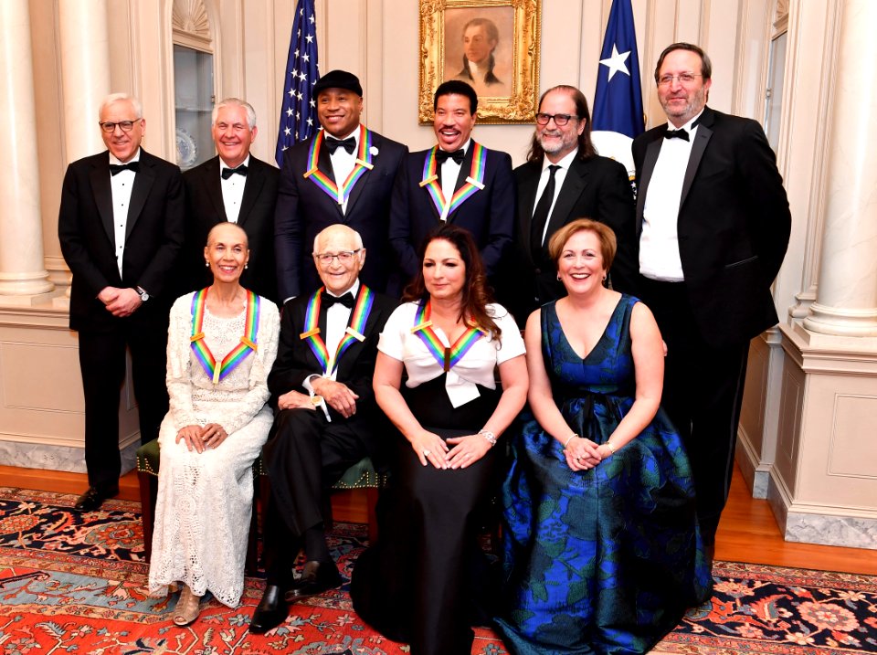 Secretary Tillerson Poses for a Photo With the 2017 Kennedy Center Honorees