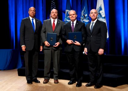 Secretary's Unit Award (30509878492)