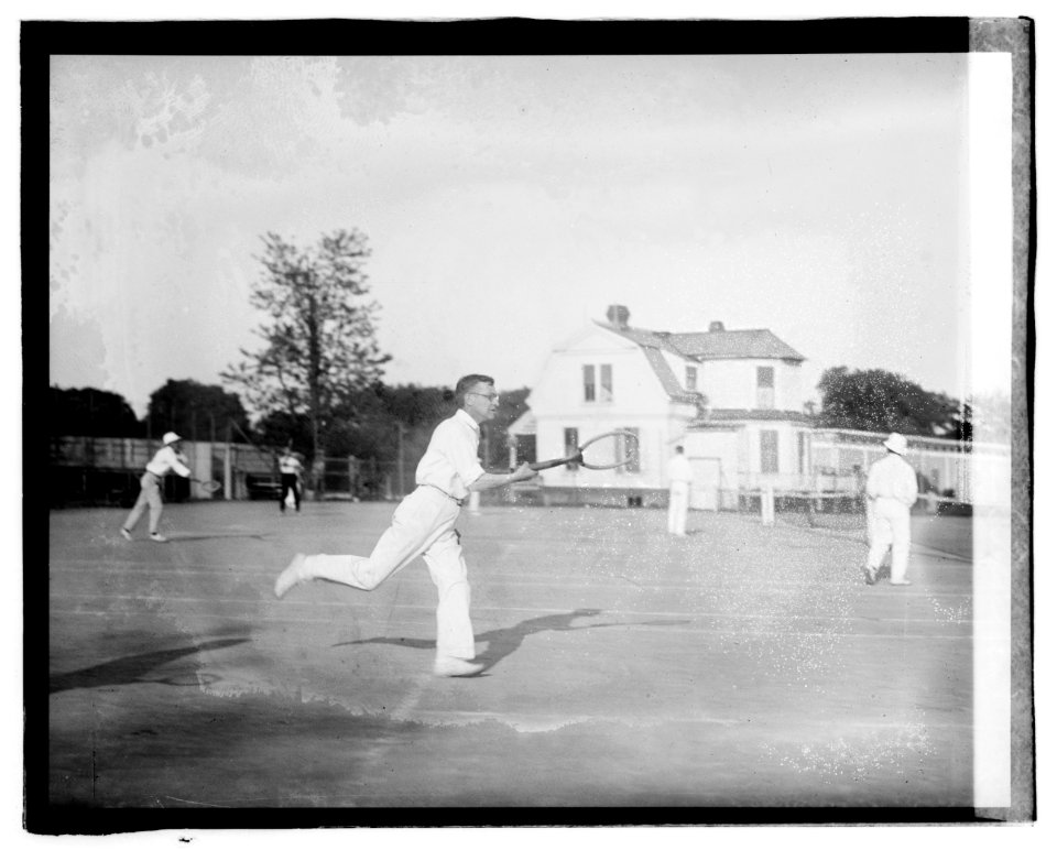 Secty. Baker (tennis) LCCN2016827950