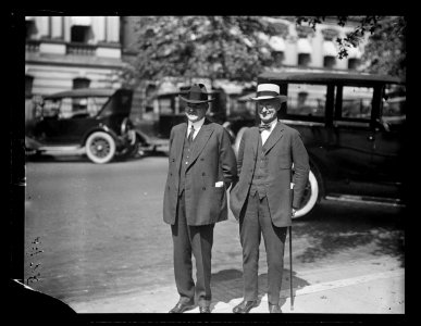 Secy. Hoover and Gov. James Putnam Goodrich at White House, Sept. 6 LCCN2016891656