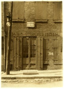 See also -36 & -37.) Factory, where Harry McShane Was Injured. 312 Yeatman Alley, Cincinnati LOC nclc.01314