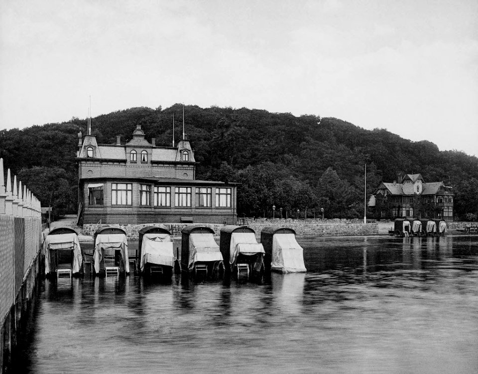 Seebadeanstalt Düsternbrook (Kiel 44.942)