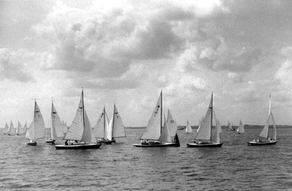 Segelregatta der Wal-Klasse zur Kieler Woche 1935 (Kiel 74.441)