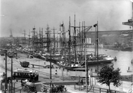 Segelschiffe im Handelshafen an der Hörn (Kiel 70.453)