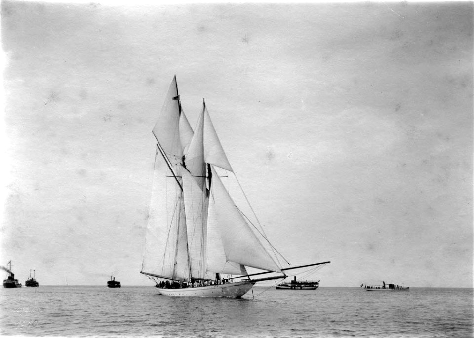 Segelyacht METEOR IV (Kiel 70.462)