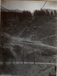 Seilbahn 14.Blick von der Station Assatal gegen Kempel. (BildID 15643622)