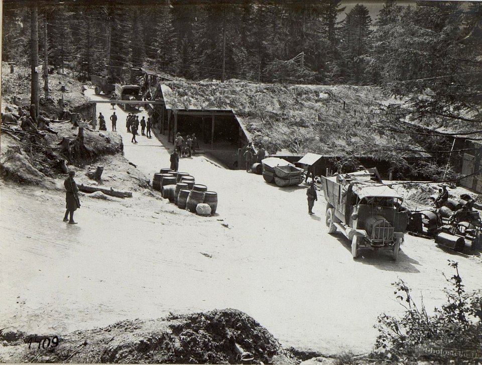 Seilbahnstation Aoeati.Nr,70. (BildID 15643504)