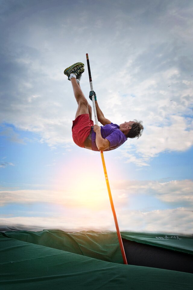 Vault sport athlete