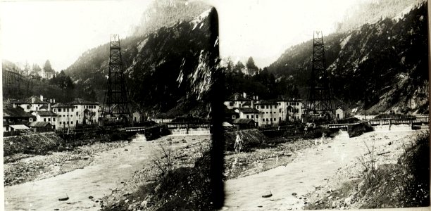 Seilbahnstütze bei Perarolo. (BildID 15418273)