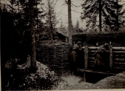 Seissera, Infanteriestellung mit Fuchsloch (BildID 15483315)