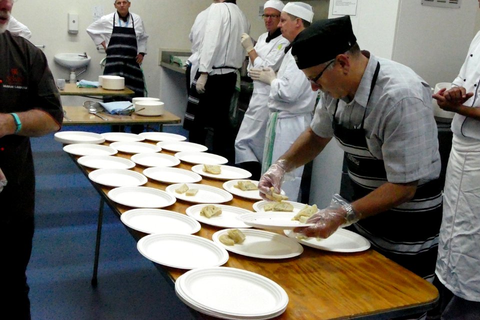 The annual Thanksgiving lunch for Wellington's needy (30379234323)