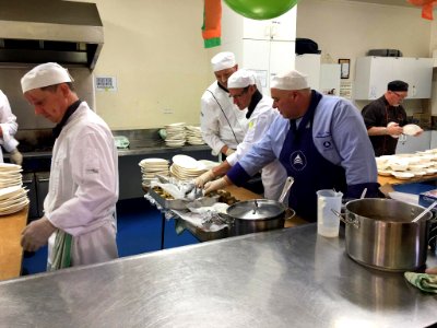 The annual Thanksgiving lunch for Wellington's needy (31042895472)