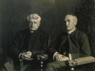 The Bishops of London and Montreal (HS85-10-18798)
